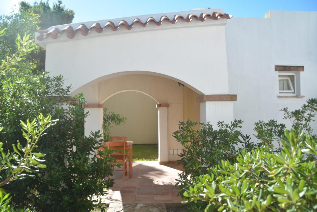 Hotel Porto Pino Club Esterno foto