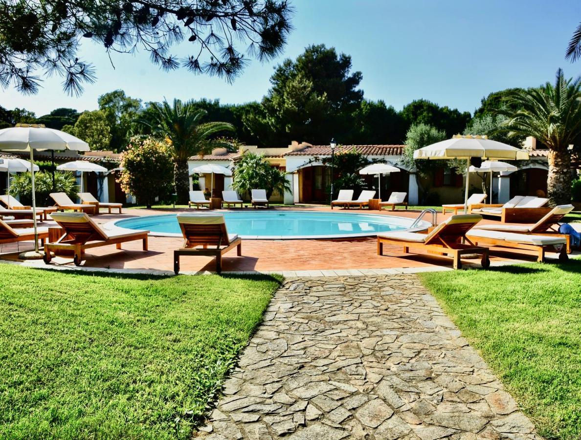 Hotel Porto Pino Club Esterno foto